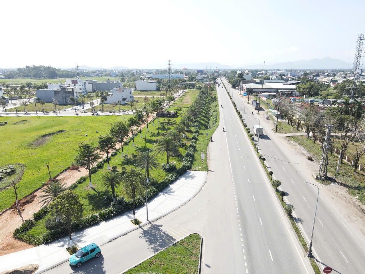 Bán lô góc vườn hoa KĐT Phú Mỹ, mặt tiền đường Lý Thường Kiệt, 120m2 giá 1950 triệu tl - Ảnh 2